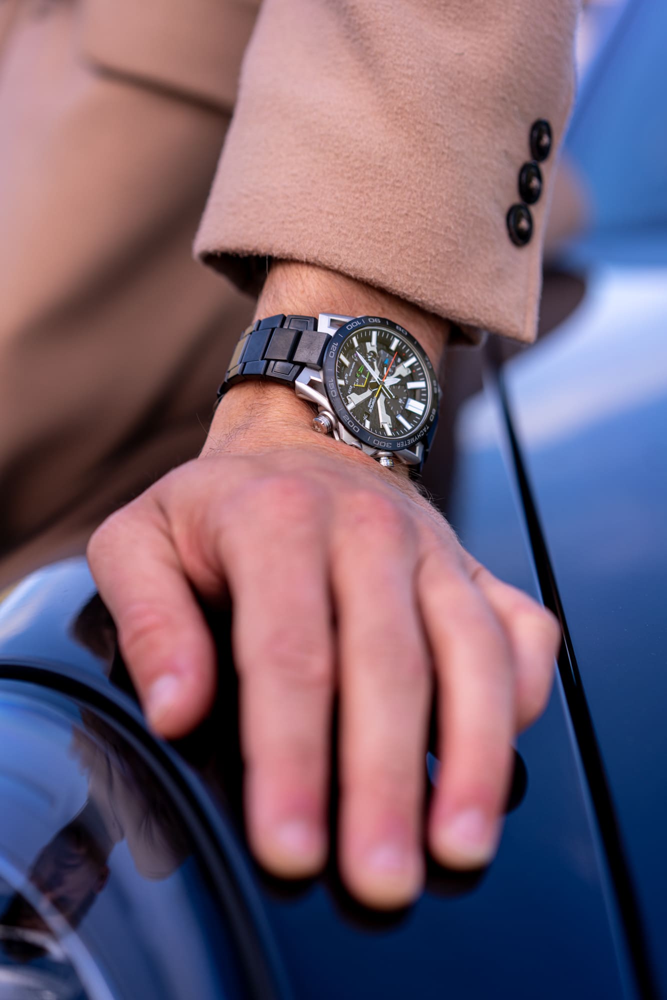 EDIFICE EQB-2000DC-1A