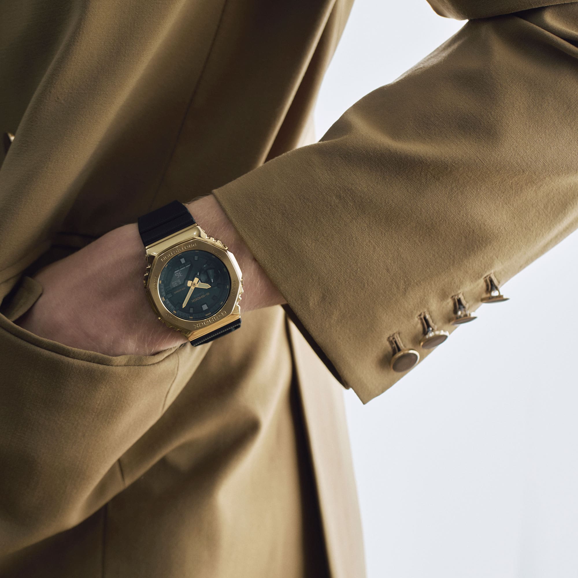 Casio GM-2100G-1A9DR