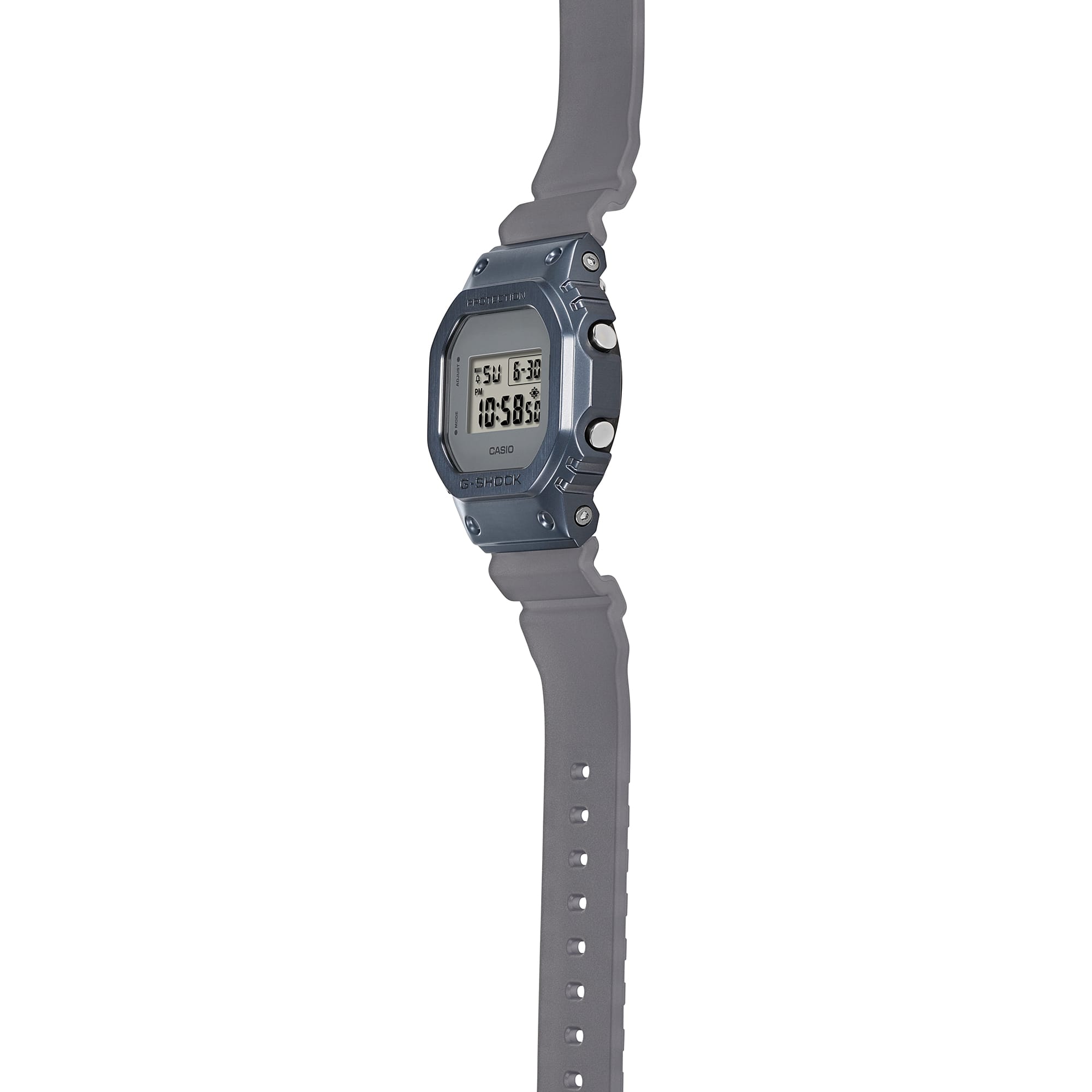 Casio GM-5600MF-2DR