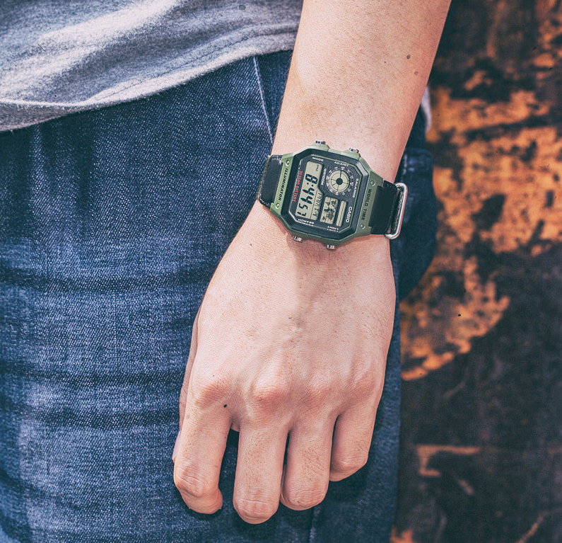 Casio AE-1200WHB-3BVDF
