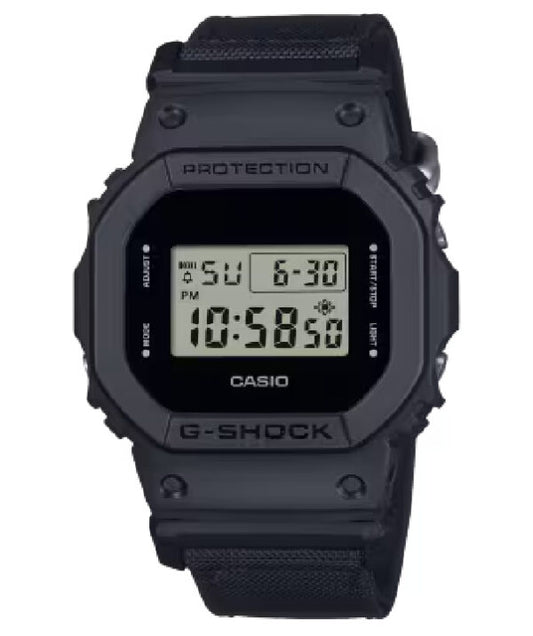 Casio DW-5600BCE-1DR