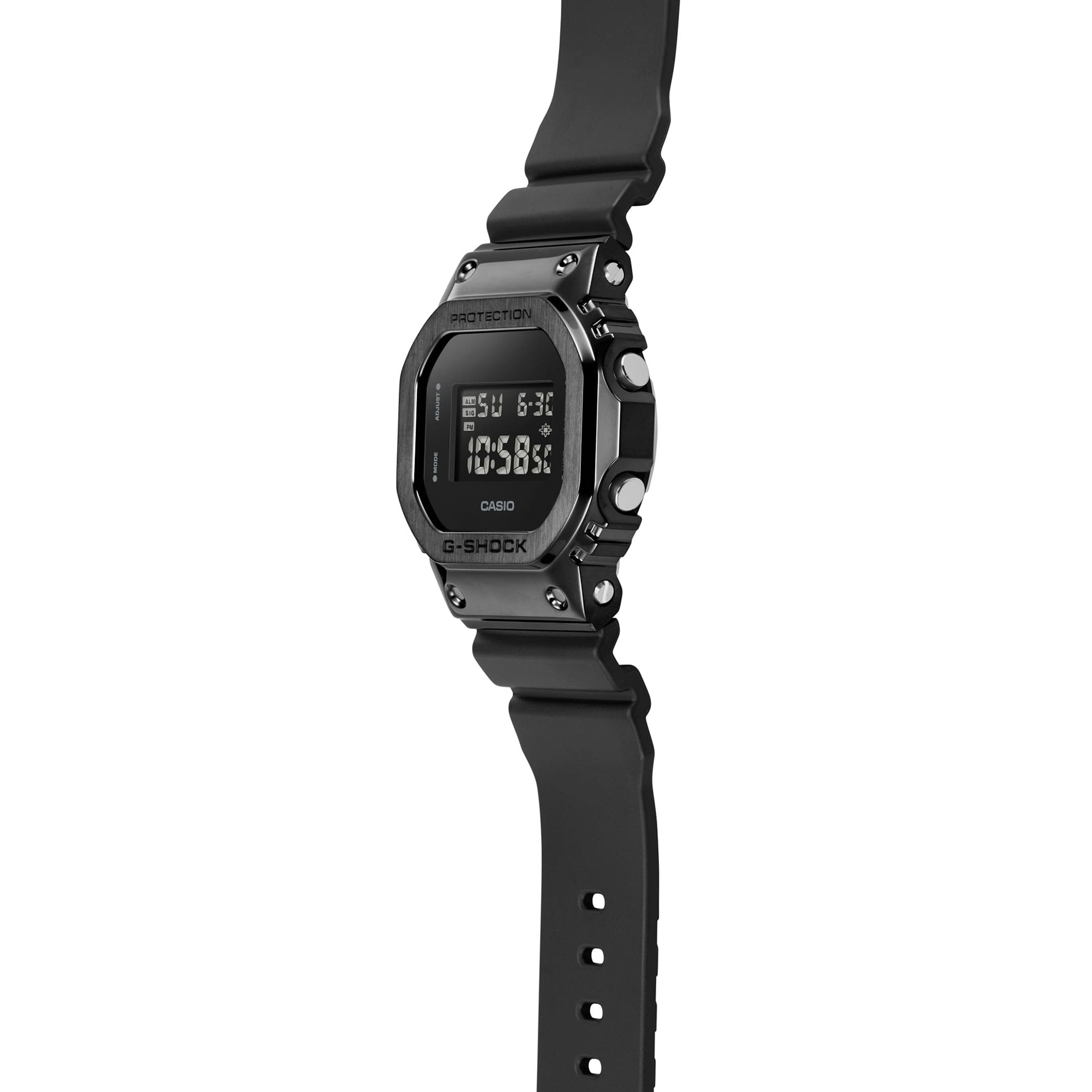 كاسيو GM-5600UB-1DR